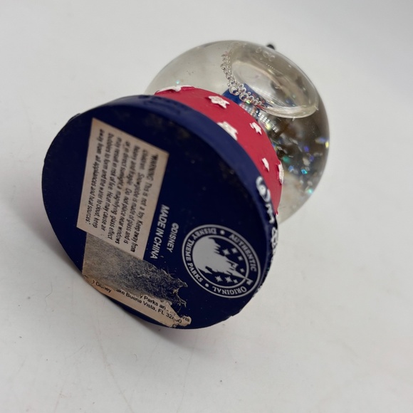 Disney Parks Walt Disney World WDW '06 Collectible Character Mini Snow Globe - Picture 8 of 9